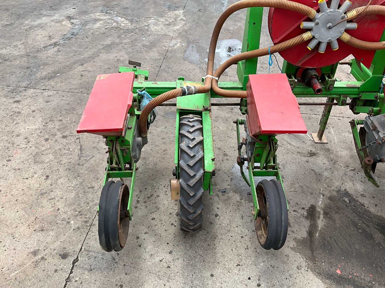 Hassia Corn Planting Machine - Maquinaria de siembra: foto 5 Hassia Corn Planting Machine - Maquinaria de siembra: foto 5