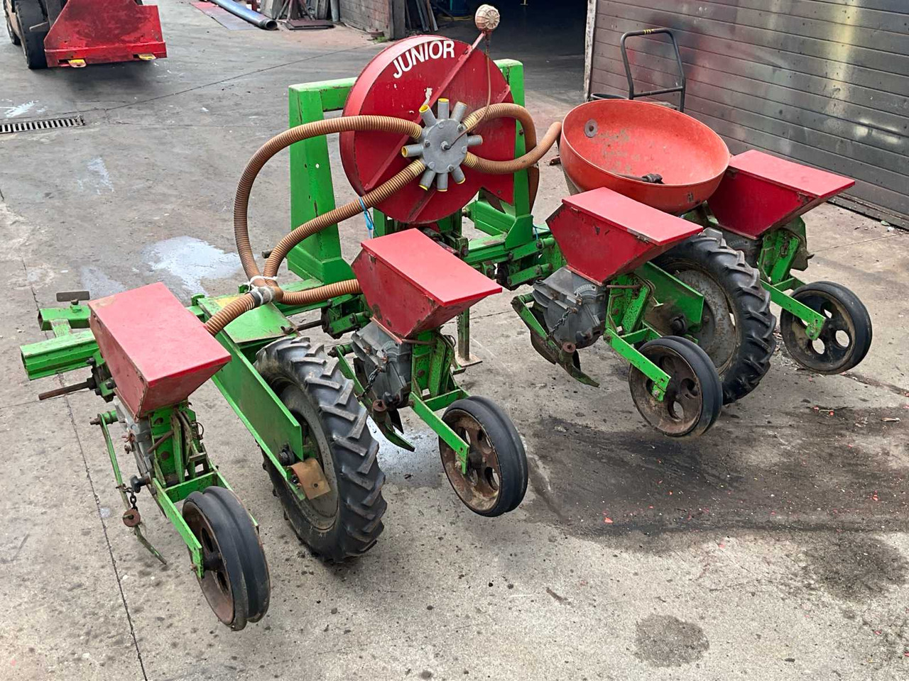 Hassia Corn Planting Machine - Maquinaria de siembra: foto 4 Hassia Corn Planting Machine - Maquinaria de siembra: foto 4