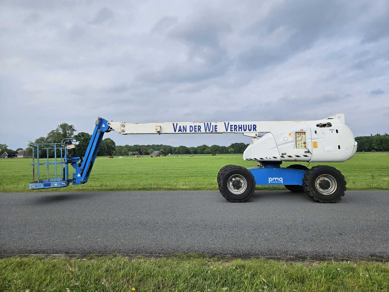 Haulotte H16TPX - Plataforma elevadora: foto 1 Haulotte H16TPX - Plataforma elevadora: foto 1