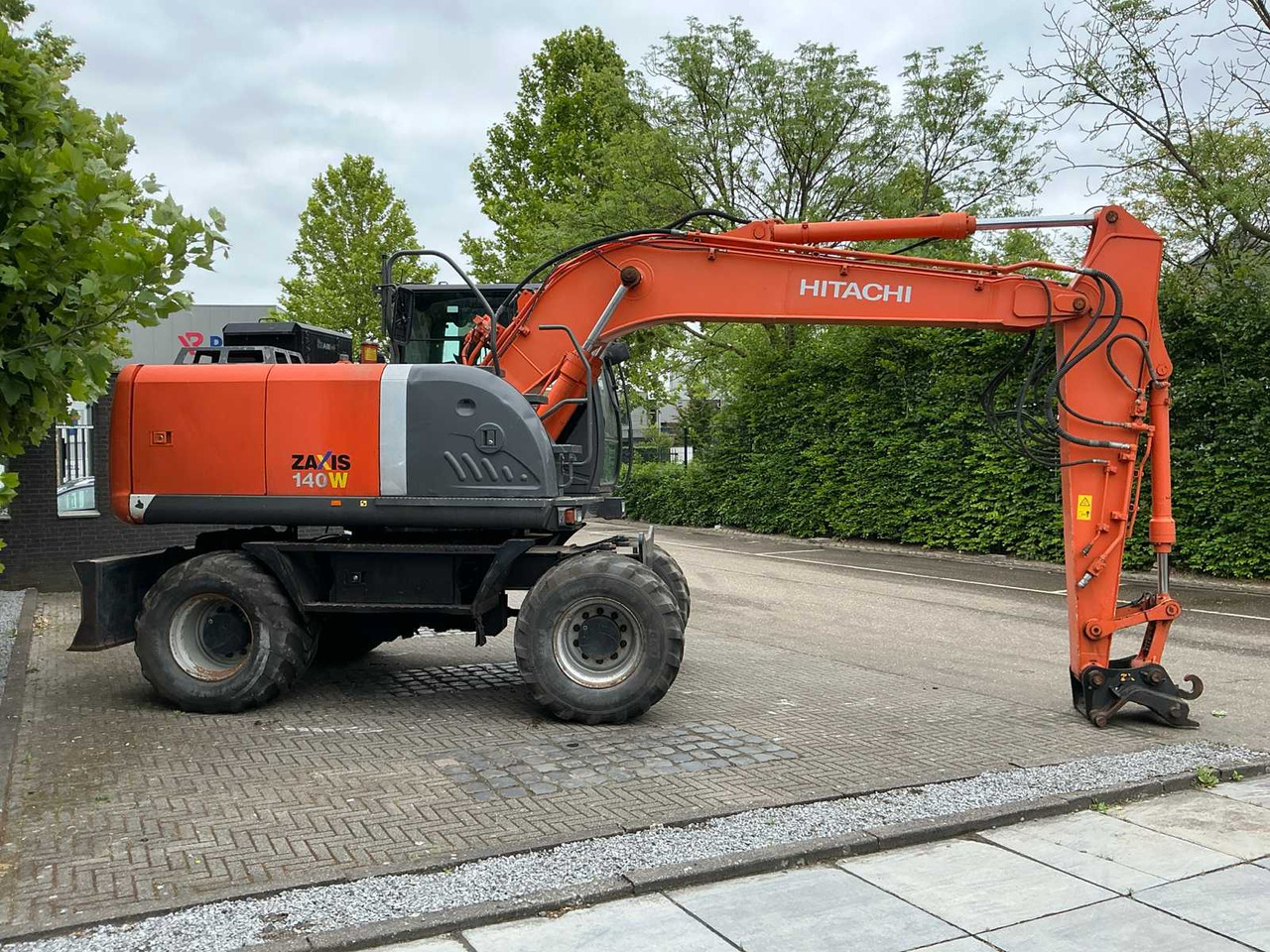 Hitachi ZX140W-3 - Excavadora de ruedas: foto 4 Hitachi ZX140W-3 - Excavadora de ruedas: foto 4
