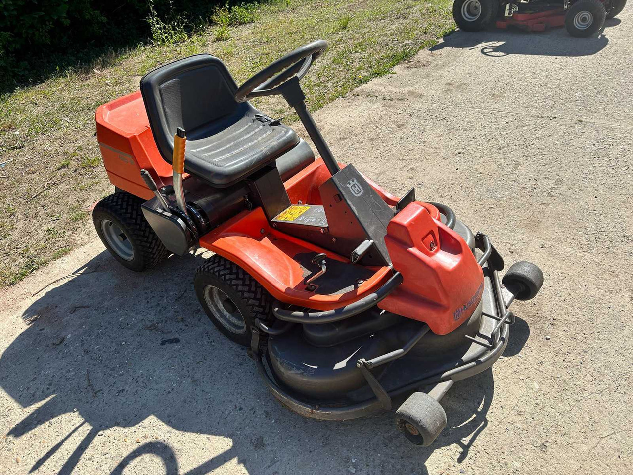 Husqvarna rider 16 - Cortacésped: foto 1 Husqvarna rider 16 - Cortacésped: foto 1