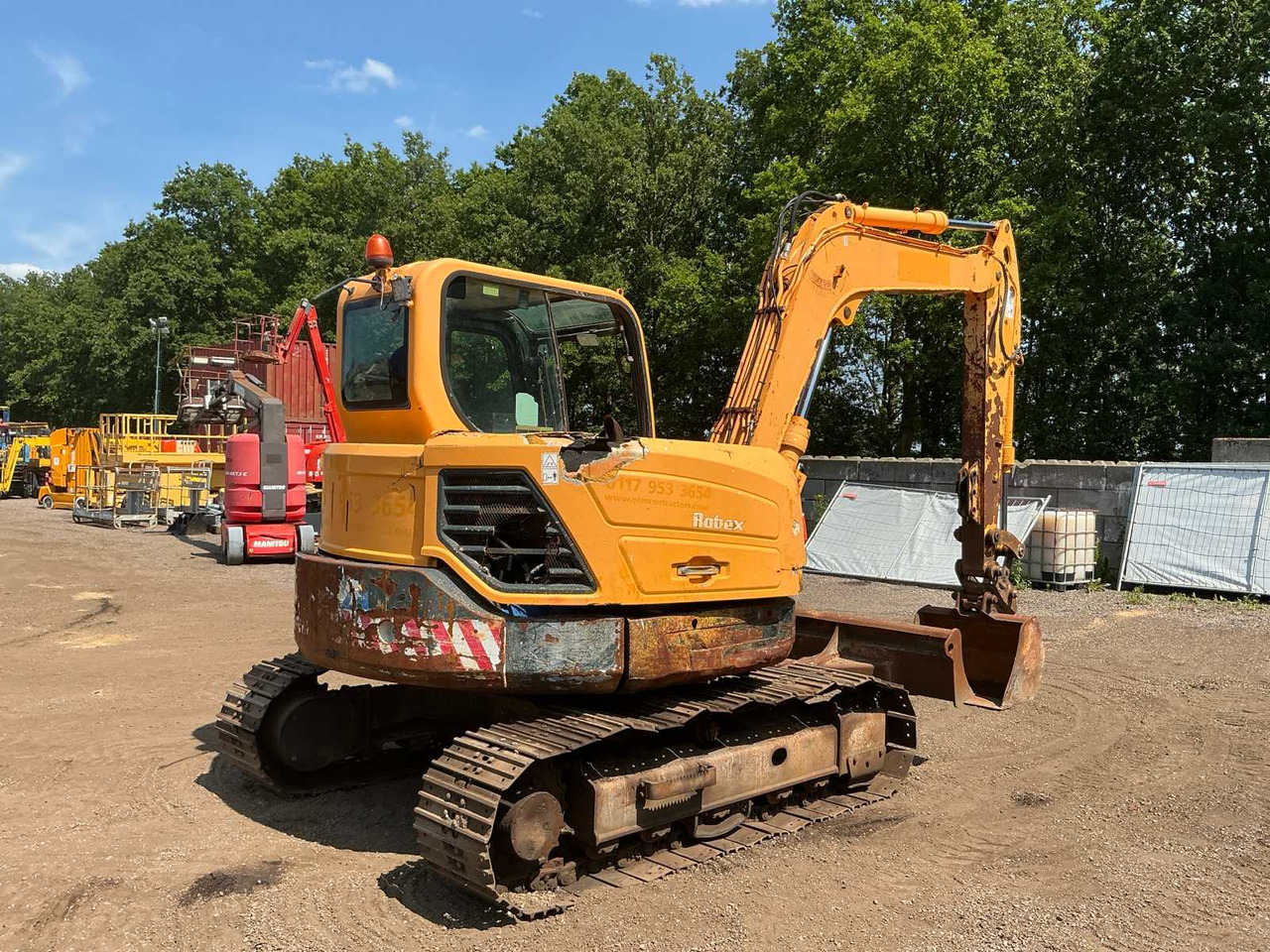 Hyundai Robex 80cr - Excavadora de cadenas: foto 4 Hyundai Robex 80cr - Excavadora de cadenas: foto 4