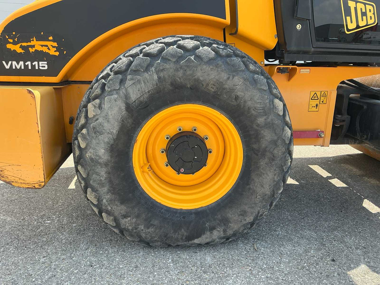 JCB VM115 - Apisonadora de asfalto: foto 5 JCB VM115 - Apisonadora de asfalto: foto 5