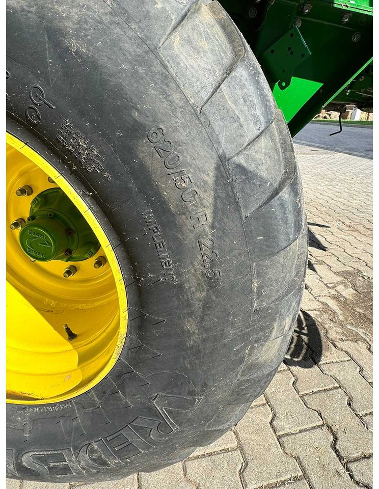 JOHN DEERE L1534P - Empacadora de pacas cuadradas: foto 5 JOHN DEERE L1534P - Empacadora de pacas cuadradas: foto 5