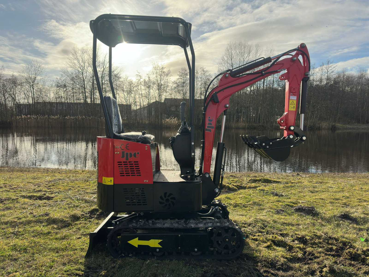 Miniexcavadora JPC HT12: foto 6