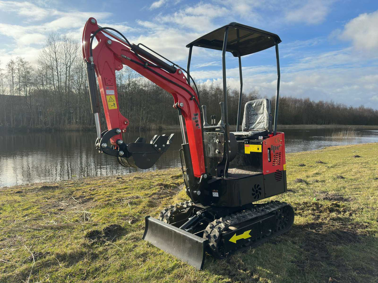 JPC HT12 - Miniexcavadora: foto 1 JPC HT12 - Miniexcavadora: foto 1