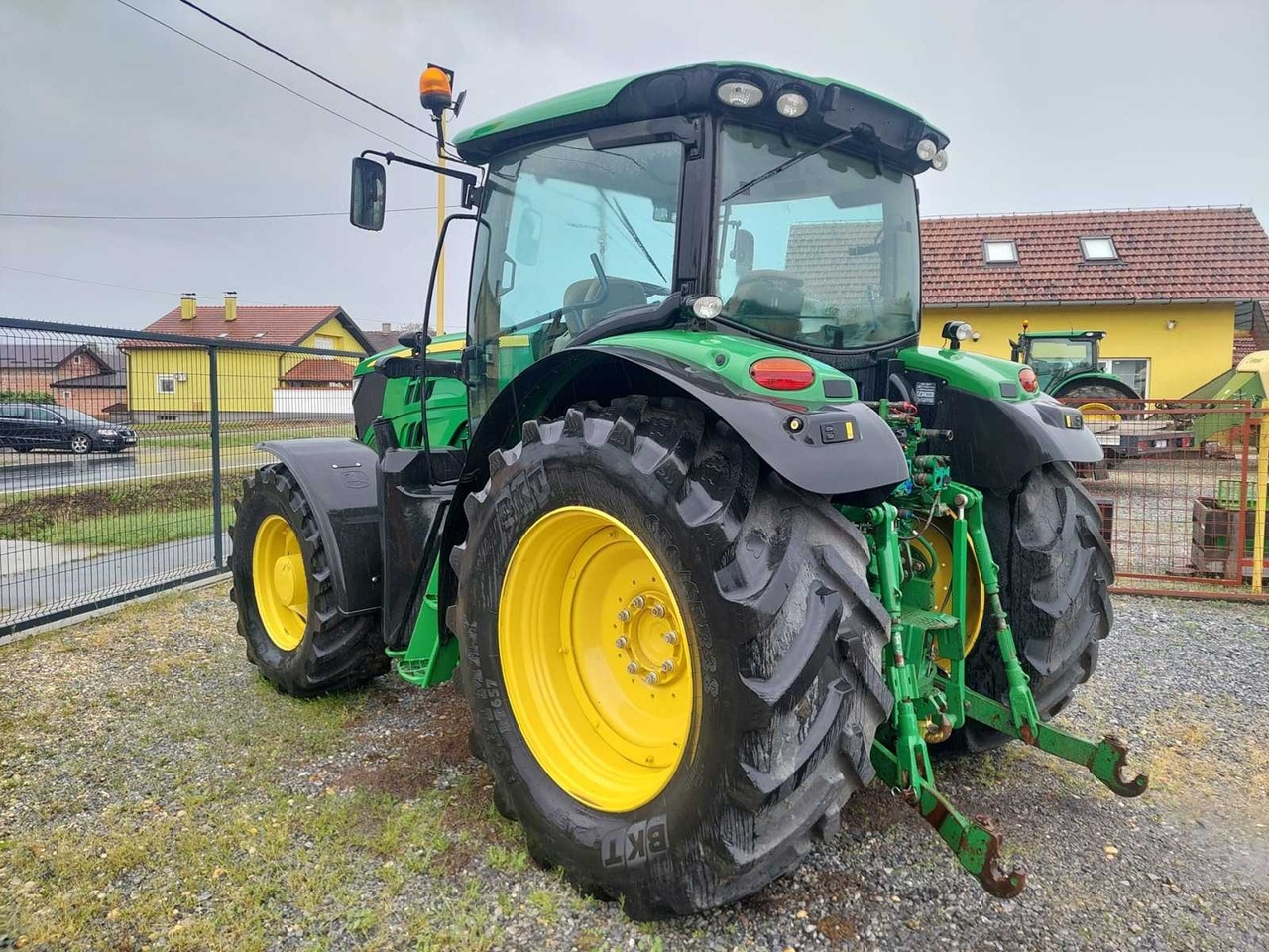 John Deere 6150R - Tractor: foto 5 John Deere 6150R - Tractor: foto 5