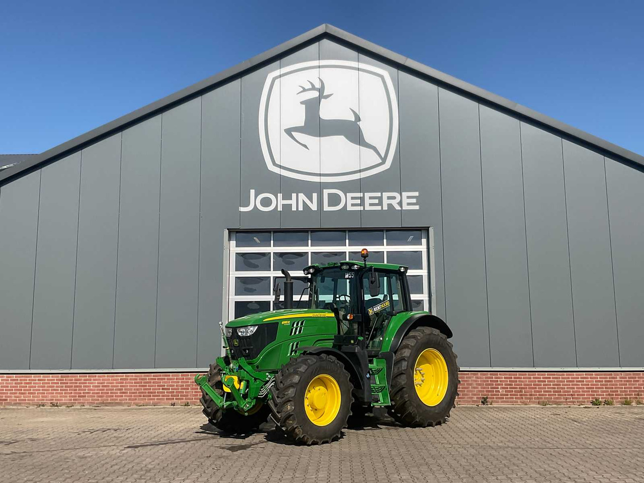 John Deere 6155M - Tractor: foto 2 John Deere 6155M - Tractor: foto 2