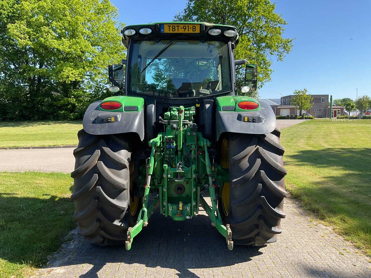 John Deere 6155R - Tractor: foto 4 John Deere 6155R - Tractor: foto 4