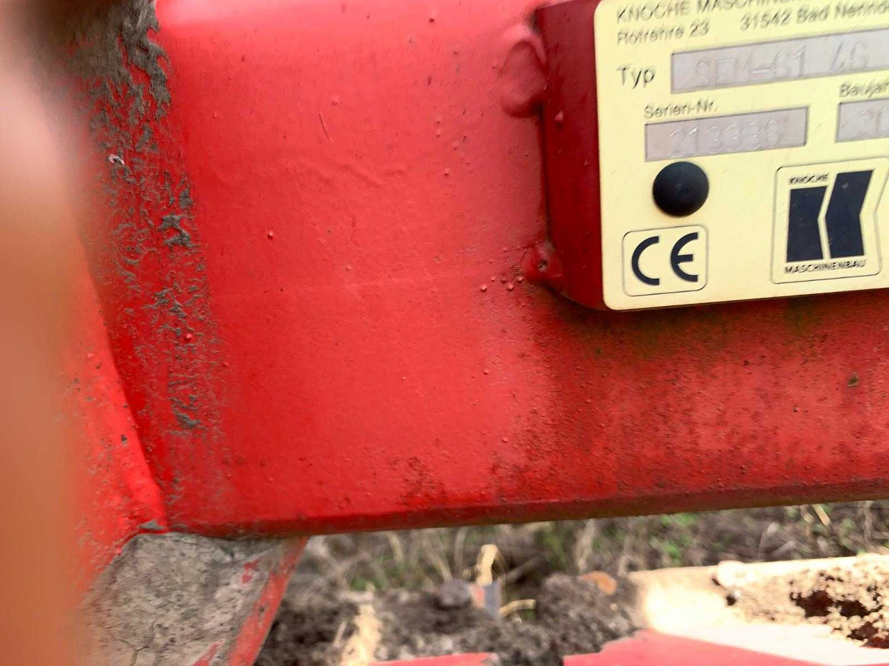 KNOCHE  - Rastras: foto 3 KNOCHE  - Rastras: foto 3