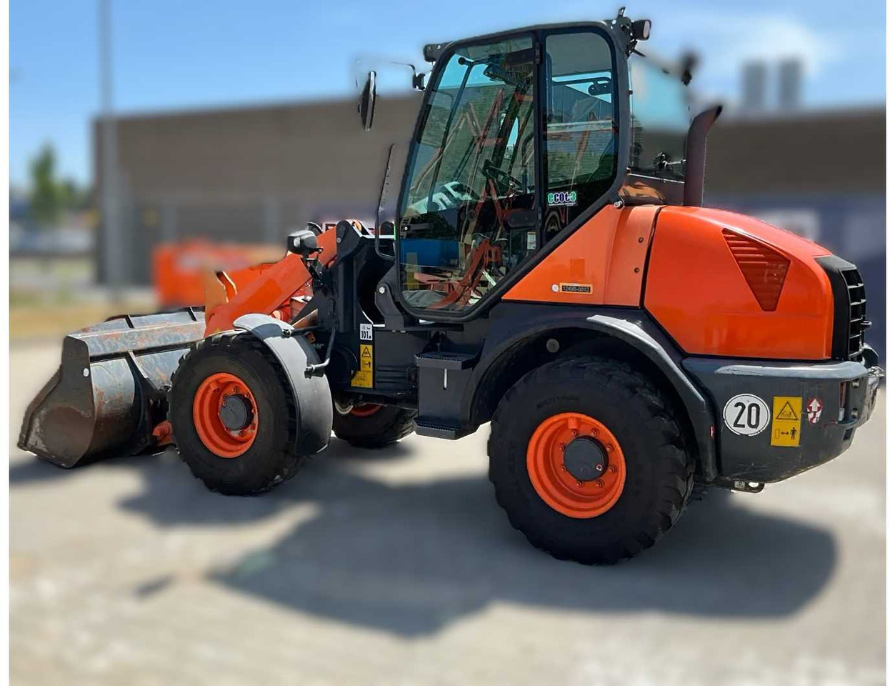 KOMATSU WA80-6 2015 WHEEL LOADER - Cargadora de ruedas: foto 2 KOMATSU WA80-6 2015 WHEEL LOADER - Cargadora de ruedas: foto 2