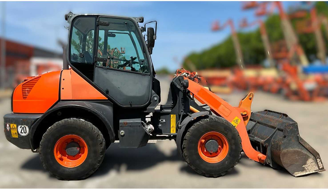 KOMATSU WA80-6 2015 WHEEL LOADER - Cargadora de ruedas: foto 5 KOMATSU WA80-6 2015 WHEEL LOADER - Cargadora de ruedas: foto 5