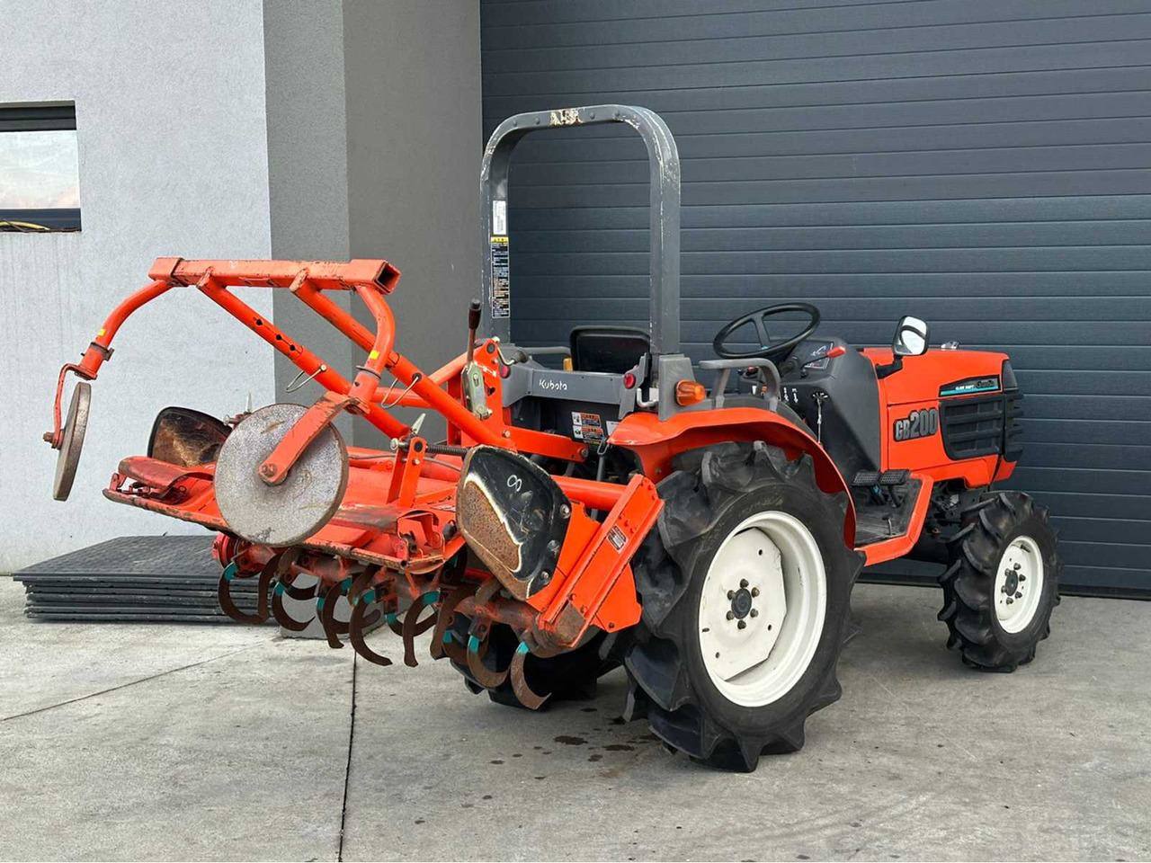 Tractor KUBOTA - GB200 - 4-WHEEL DRIVE TRACTOR: foto 6