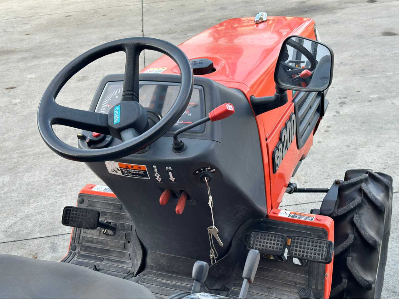 Tractor KUBOTA - GB200 - 4-WHEEL DRIVE TRACTOR: foto 7