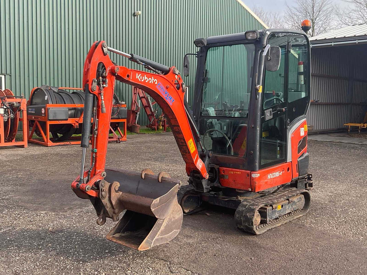 KUBOTA MINI EXCAVATOR - Miniexcavadora: foto 1 KUBOTA MINI EXCAVATOR - Miniexcavadora: foto 1