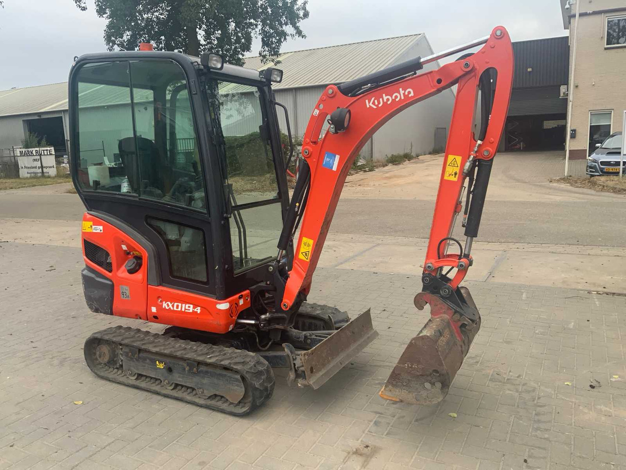 Kubota KX019-4 - Miniexcavadora: foto 3 Kubota KX019-4 - Miniexcavadora: foto 3