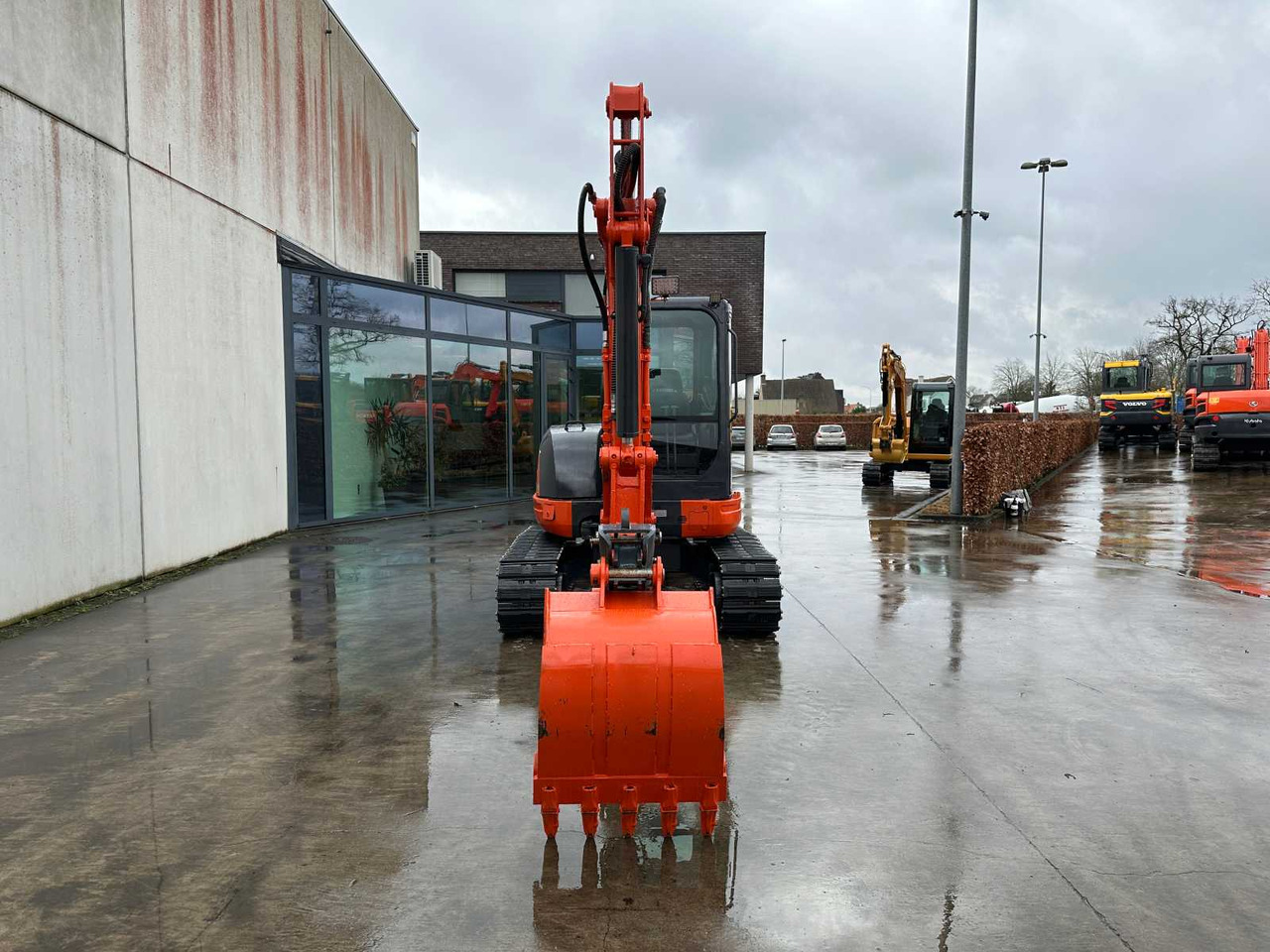 Kubota KX155-3SZ - Excavadora de cadenas: foto 2 Kubota KX155-3SZ - Excavadora de cadenas: foto 2