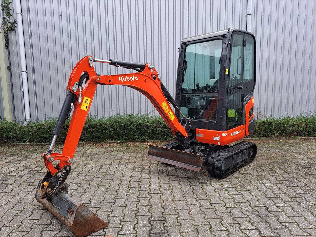 Kubota KX16-04 - Miniexcavadora: foto 1 Kubota KX16-04 - Miniexcavadora: foto 1