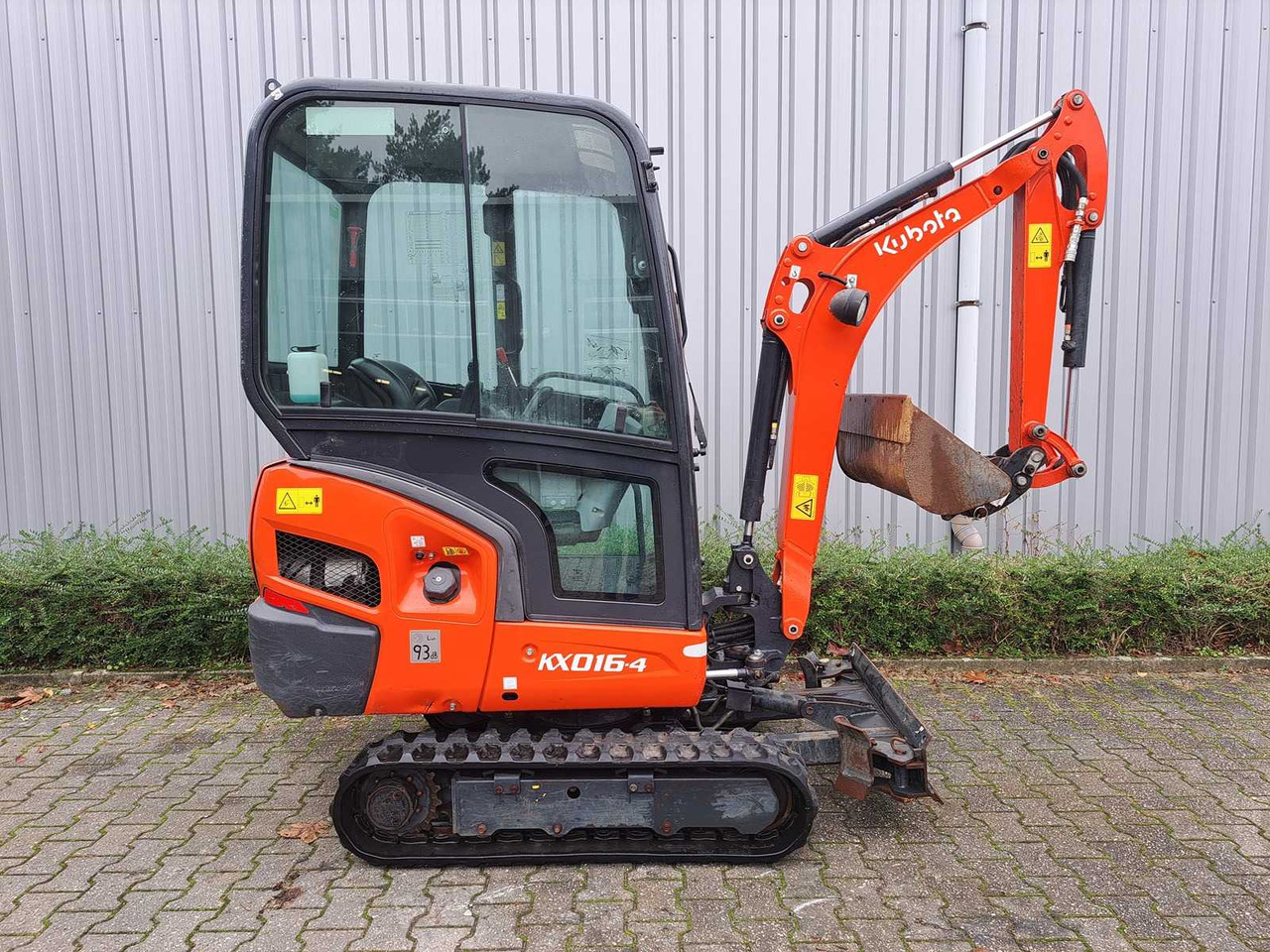 Kubota KX16-04 - Miniexcavadora: foto 3 Kubota KX16-04 - Miniexcavadora: foto 3