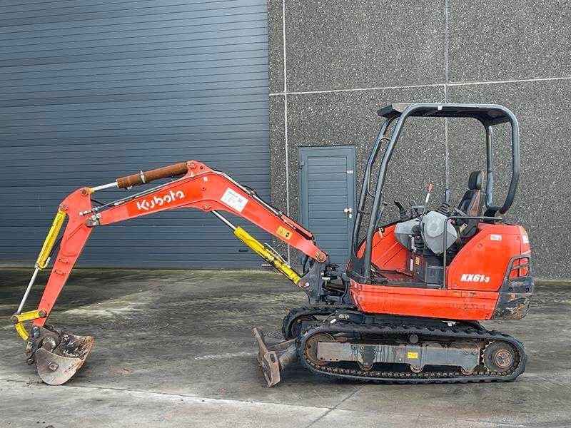 Kubota KX61-3 - Excavadora de cadenas: foto 1 Kubota KX61-3 - Excavadora de cadenas: foto 1