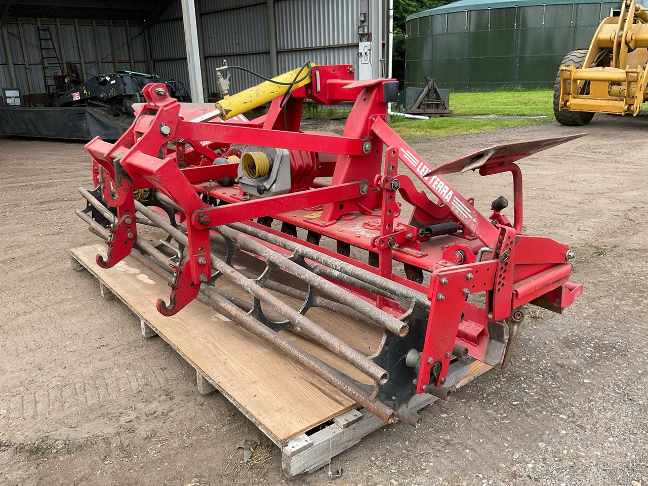 Lely Terra 300-25 Plus - Grada rotativa: foto 5 Lely Terra 300-25 Plus - Grada rotativa: foto 5