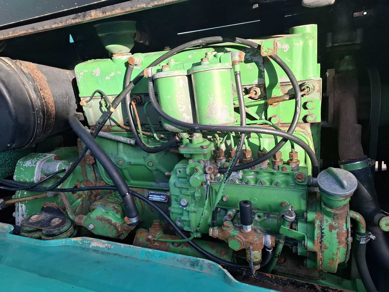 MB (MERCEDES BENZ) - 1982 - TRAC 1500 - ALL-WHEEL DRIVE AGRICULTURAL TRACTOR - Tractor: foto 3 MB (MERCEDES BENZ) - 1982 - TRAC 1500 - ALL-WHEEL DRIVE AGRICULTURAL TRACTOR - Tractor: foto 3