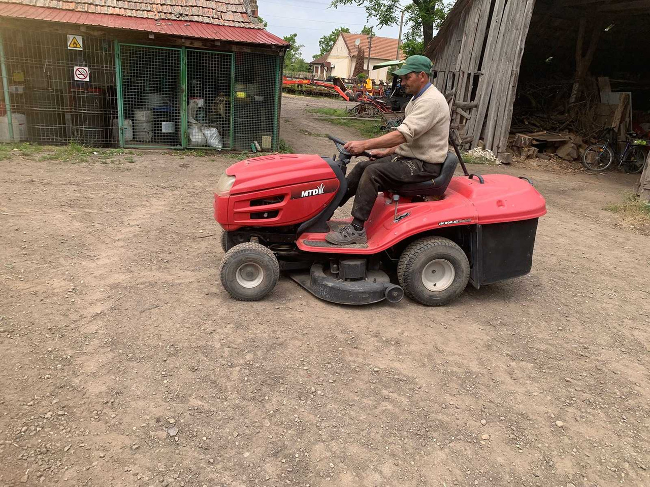 MTD  - Mini tractor: foto 4 MTD  - Mini tractor: foto 4