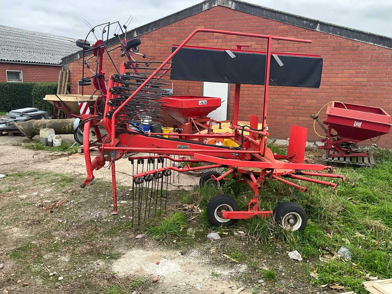 Kuhn GA4501GM - Maquinaria agrícola: foto 4 Kuhn GA4501GM - Maquinaria agrícola: foto 4