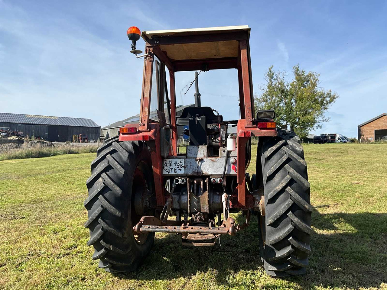 Massey Ferguson 1080 - Tractor: foto 4 Massey Ferguson 1080 - Tractor: foto 4