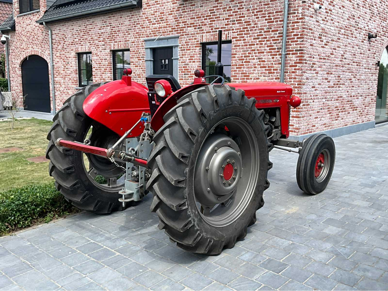 Massey Ferguson - Tractor: foto 5 Massey Ferguson - Tractor: foto 5