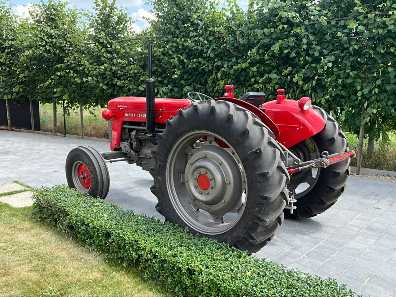 Massey Ferguson - Tractor: foto 3 Massey Ferguson - Tractor: foto 3