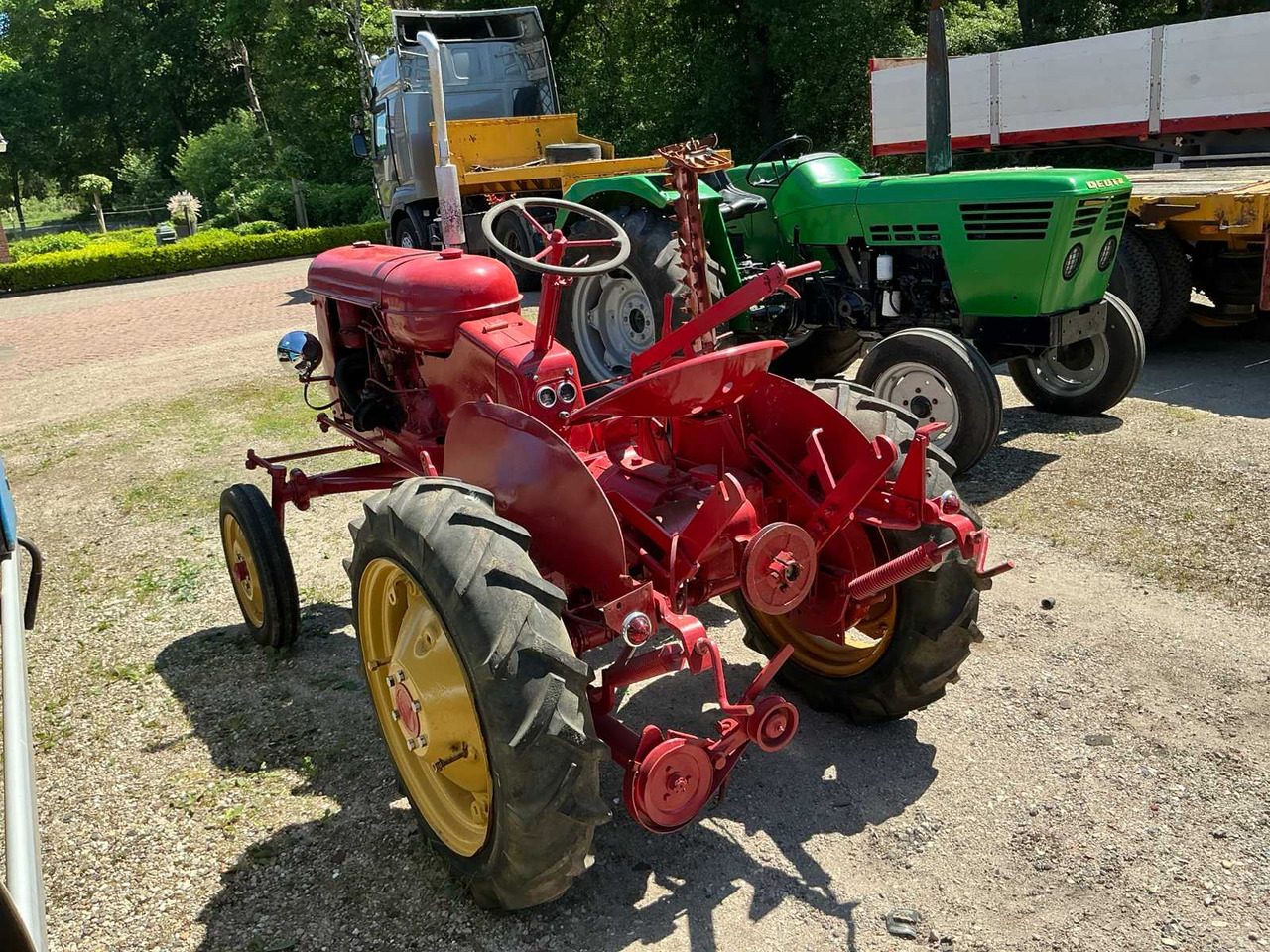 Massey-Harris Pony - Tractor: foto 5 Massey-Harris Pony - Tractor: foto 5
