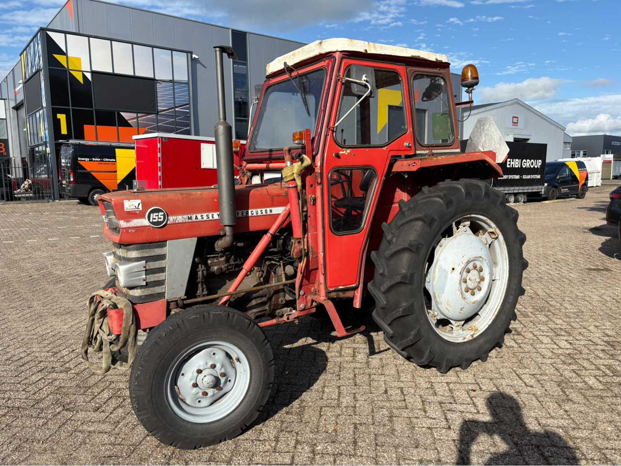 Massey ferguson 155 - Tractor: foto 3 Massey ferguson 155 - Tractor: foto 3
