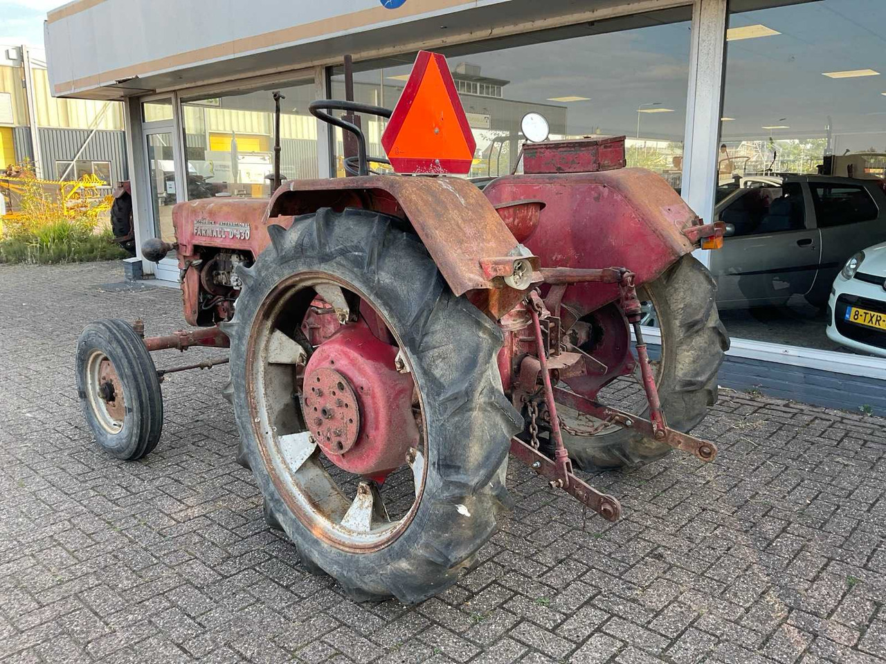 Mc Cormick International Farmall D-430 - Tractor: foto 3 Mc Cormick International Farmall D-430 - Tractor: foto 3