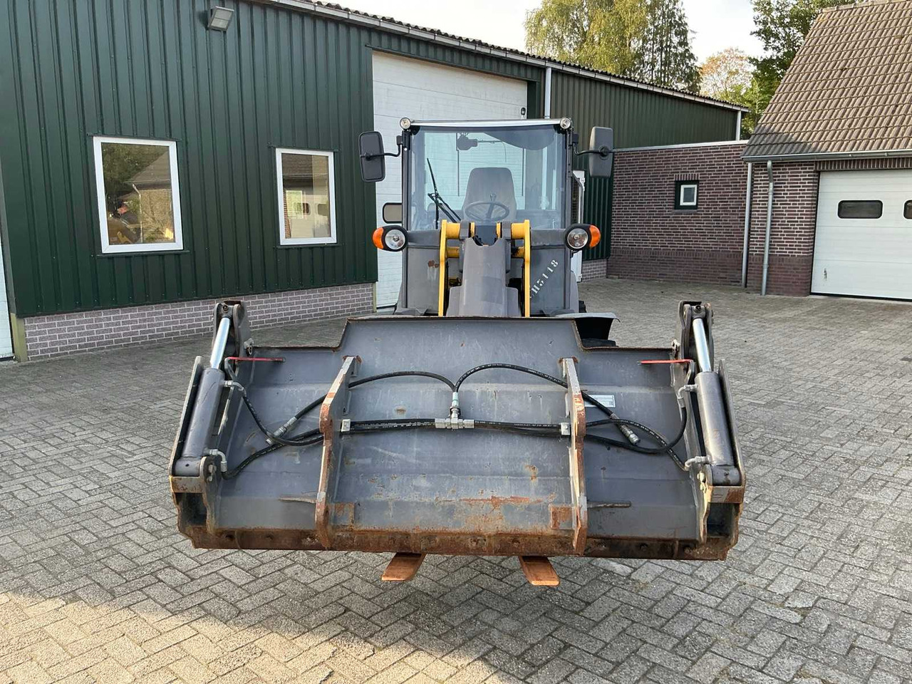 Mecalac AX850 - Cargadora de ruedas: foto 2 Mecalac AX850 - Cargadora de ruedas: foto 2