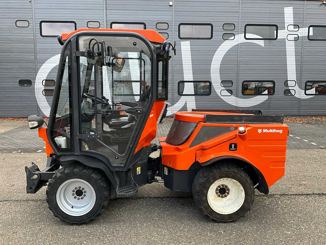 Multihog MH90 - Tractor: foto 2 Multihog MH90 - Tractor: foto 2