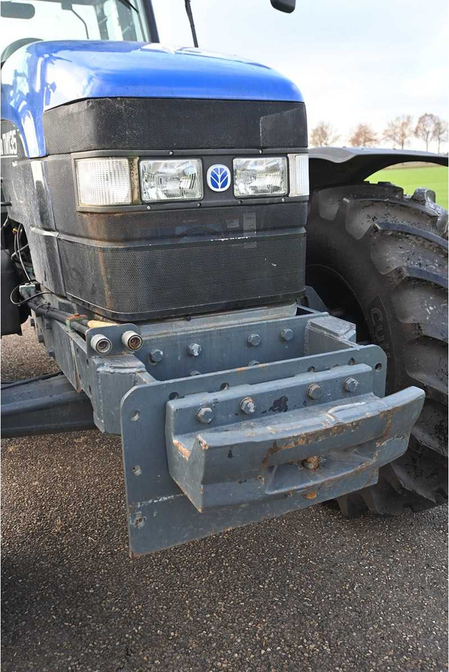 Tractor NEW HOLLAND - 1998 - TM135 - ALL-WHEEL DRIVE FARM TRACTOR: foto 20