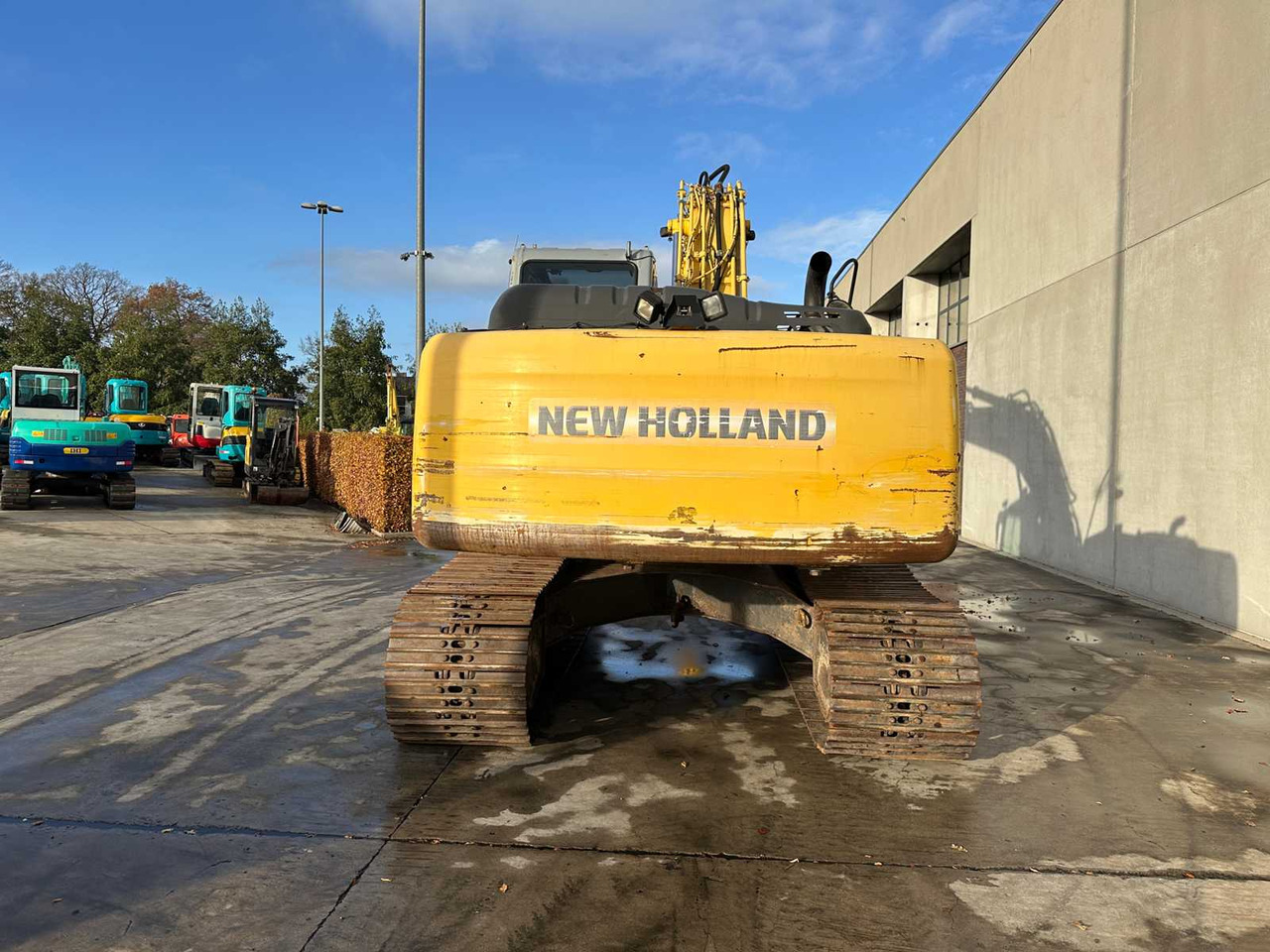 NEW HOLLAND - 2008 - E215B - CRAWLER EXCAVATOR - Excavadora: foto 5 NEW HOLLAND - 2008 - E215B - CRAWLER EXCAVATOR - Excavadora: foto 5