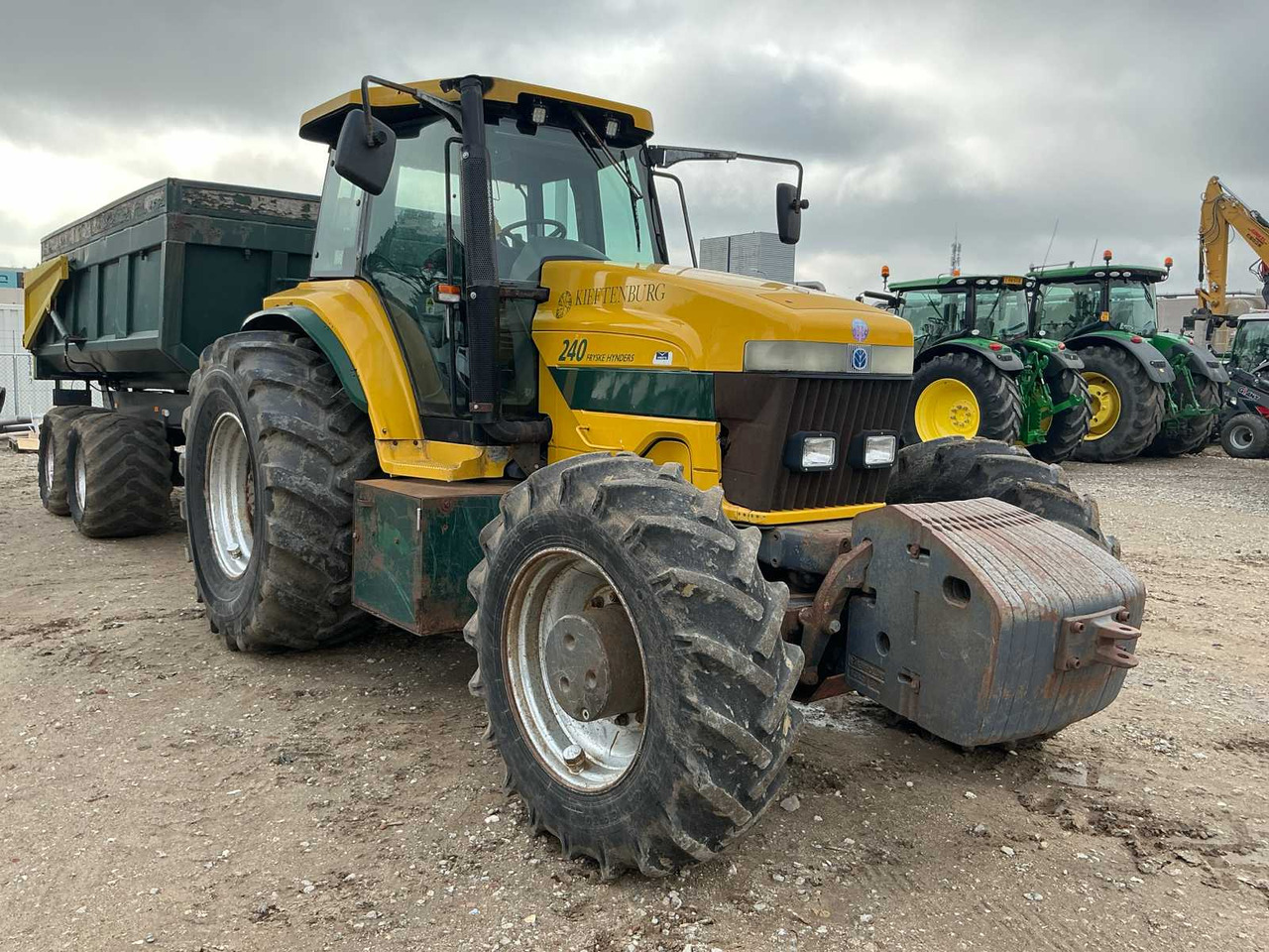 New Holland 8970 - Tractor: foto 5 New Holland 8970 - Tractor: foto 5