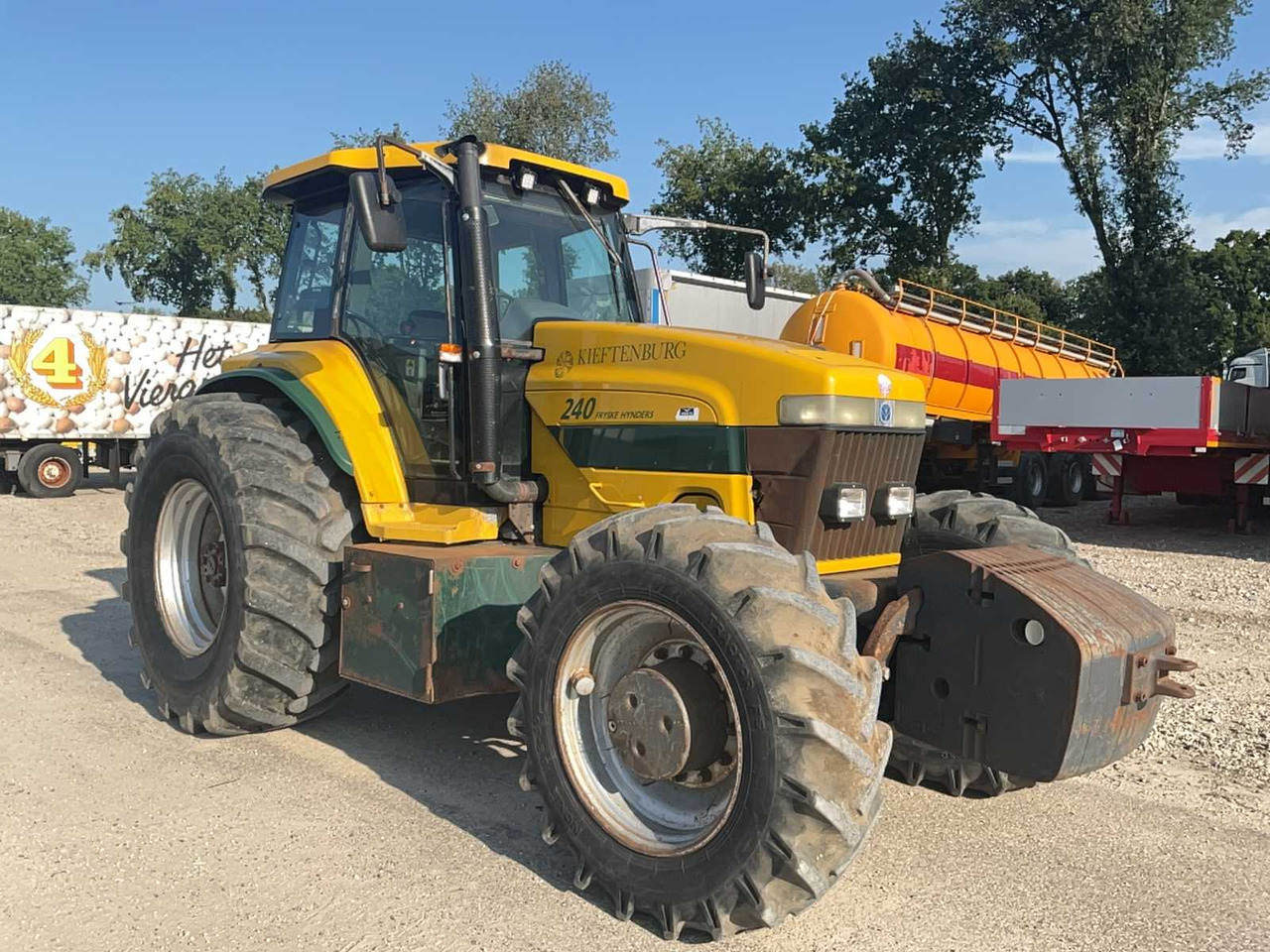 New Holland 8970 - Tractor: foto 2 New Holland 8970 - Tractor: foto 2