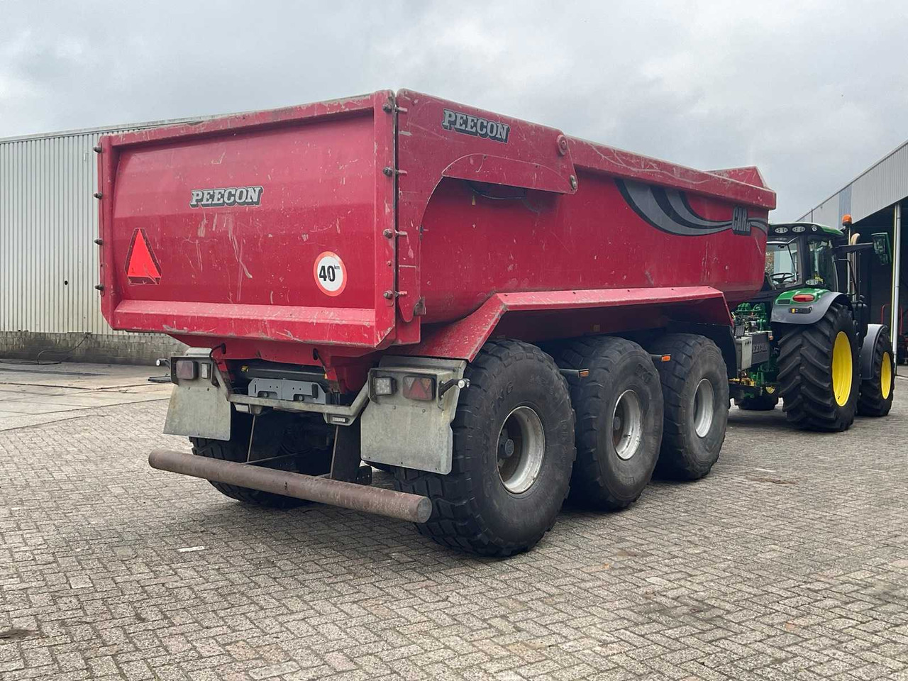 Peecon Cargo 27000 - Remolque volquete agrícola: foto 3 Peecon Cargo 27000 - Remolque volquete agrícola: foto 3