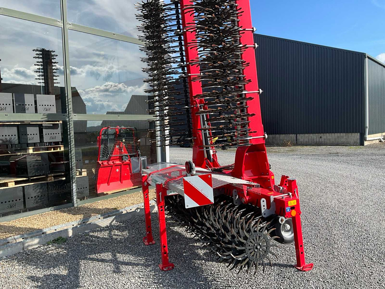 Pottinger Rotocare V8000 - Equipo para trabajo del suelo: foto 4 Pottinger Rotocare V8000 - Equipo para trabajo del suelo: foto 4