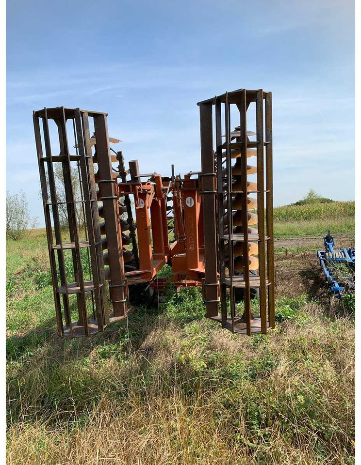 RAZOL  - Rastras: foto 4 RAZOL  - Rastras: foto 4