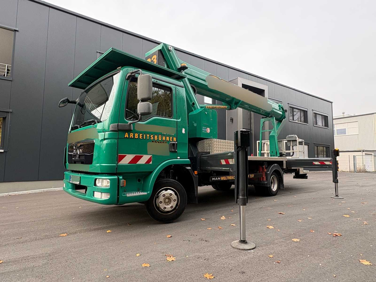 RUTHMANN T330 TRUCK-MOUNTED WORK PLATFORM ON MAN 7.5 T - Plataforma elevadora: foto 1 RUTHMANN T330 TRUCK-MOUNTED WORK PLATFORM ON MAN 7.5 T - Plataforma elevadora: foto 1