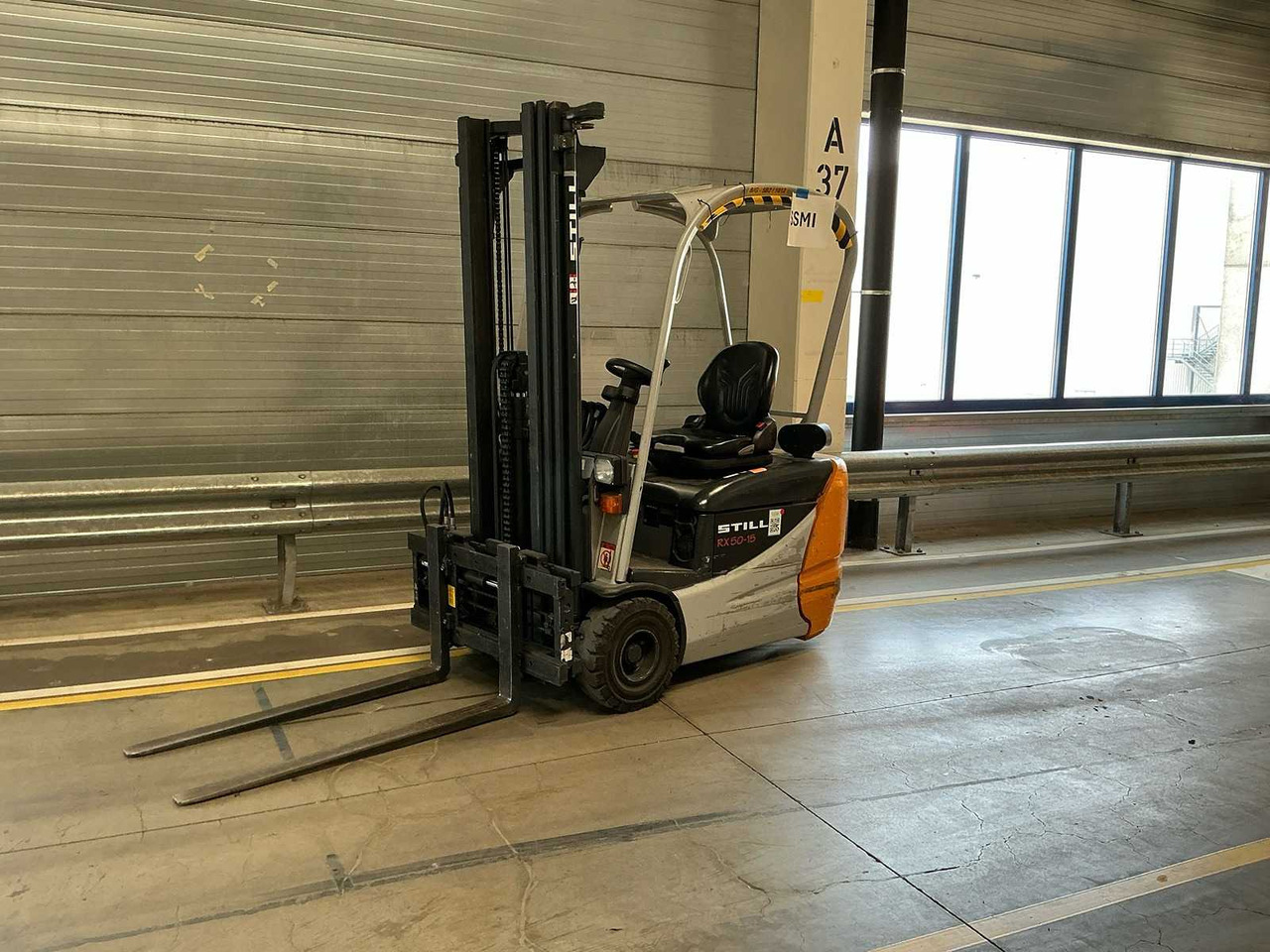 STILL - RX50-15 - FORKLIFT TRUCKS - 2005 - Carretilla elevadora: foto 1 STILL - RX50-15 - FORKLIFT TRUCKS - 2005 - Carretilla elevadora: foto 1