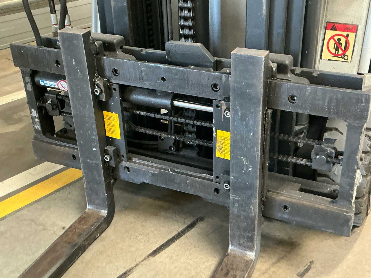 STILL - RX50-15 - FORKLIFT TRUCKS - 2005 - Carretilla elevadora: foto 5 STILL - RX50-15 - FORKLIFT TRUCKS - 2005 - Carretilla elevadora: foto 5