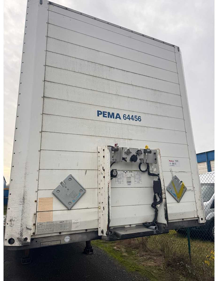 SCHMITZ CARGOBULL AG - SKO24 REFRIGERATED BOX SEMI-TRAILER - 2011 - SEMI-TRAILER - Semirremolque: foto 2 SCHMITZ CARGOBULL AG - SKO24 REFRIGERATED BOX SEMI-TRAILER - 2011 - SEMI-TRAILER - Semirremolque: foto 2