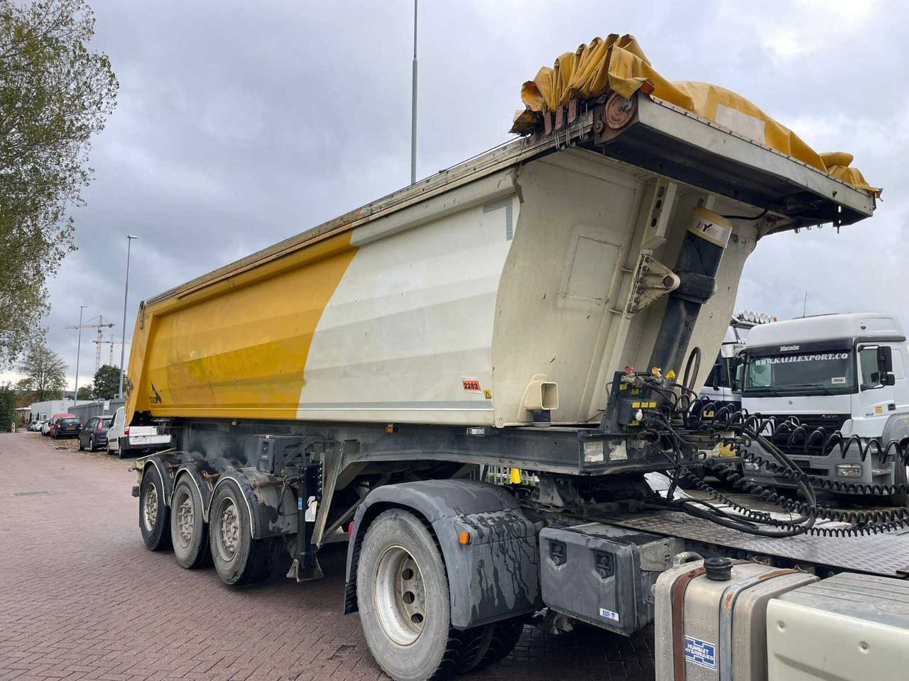 STAS - 2013 - S300CX C1B TIPPER TRAILER 3 AXLE COVER - SEMI-TRAILER - Semirremolque: foto 2 STAS - 2013 - S300CX C1B TIPPER TRAILER 3 AXLE COVER - SEMI-TRAILER - Semirremolque: foto 2
