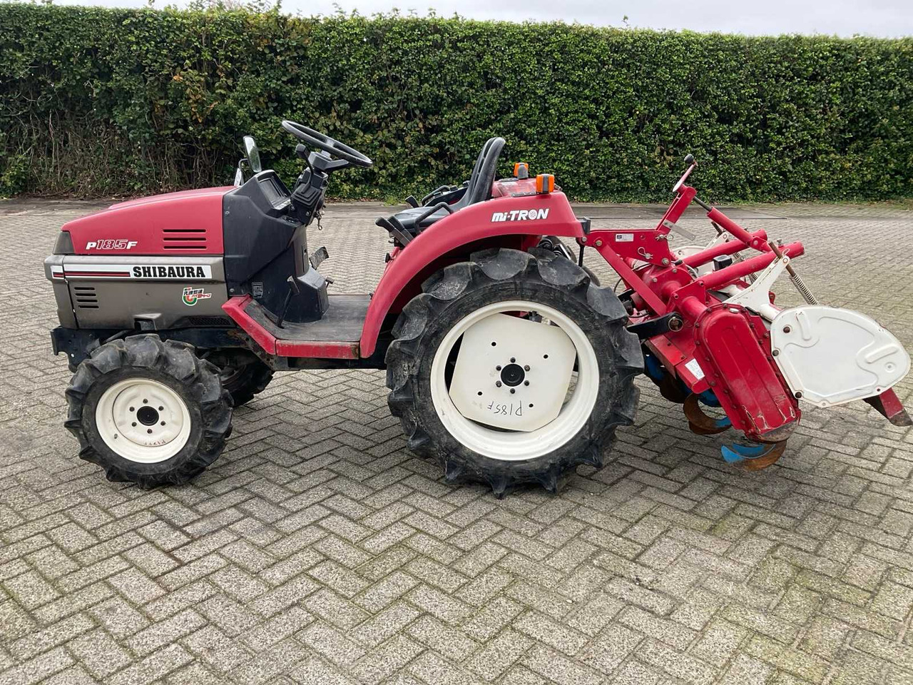 Shibaura P185F - Mini tractor: foto 5 Shibaura P185F - Mini tractor: foto 5