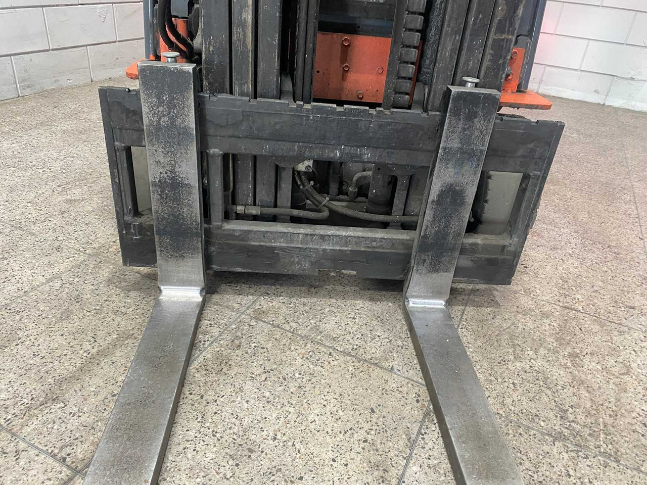 TOYOTA - 2012 - 8 FBEKT 16 - FORKLIFT TRIPLEX - FREE-LIFT - SIDE-SHIFT - Carretilla elevadora: foto 5 TOYOTA - 2012 - 8 FBEKT 16 - FORKLIFT TRIPLEX - FREE-LIFT - SIDE-SHIFT - Carretilla elevadora: foto 5